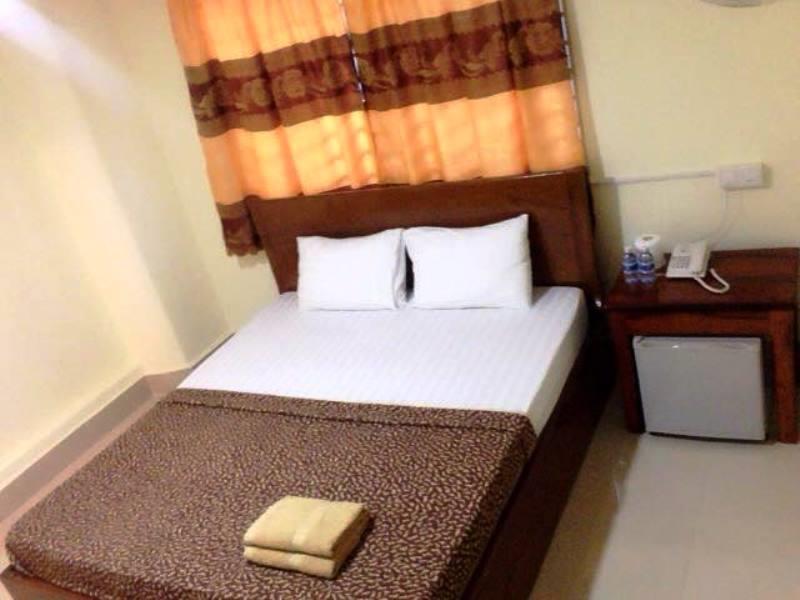 First Hotel Battambang Exterior photo